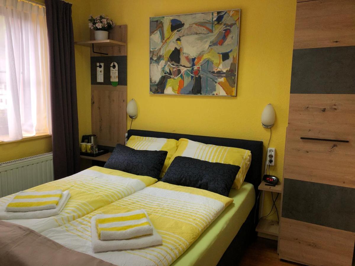 Astoria Hotel هيمباخ المظهر الخارجي الصورة